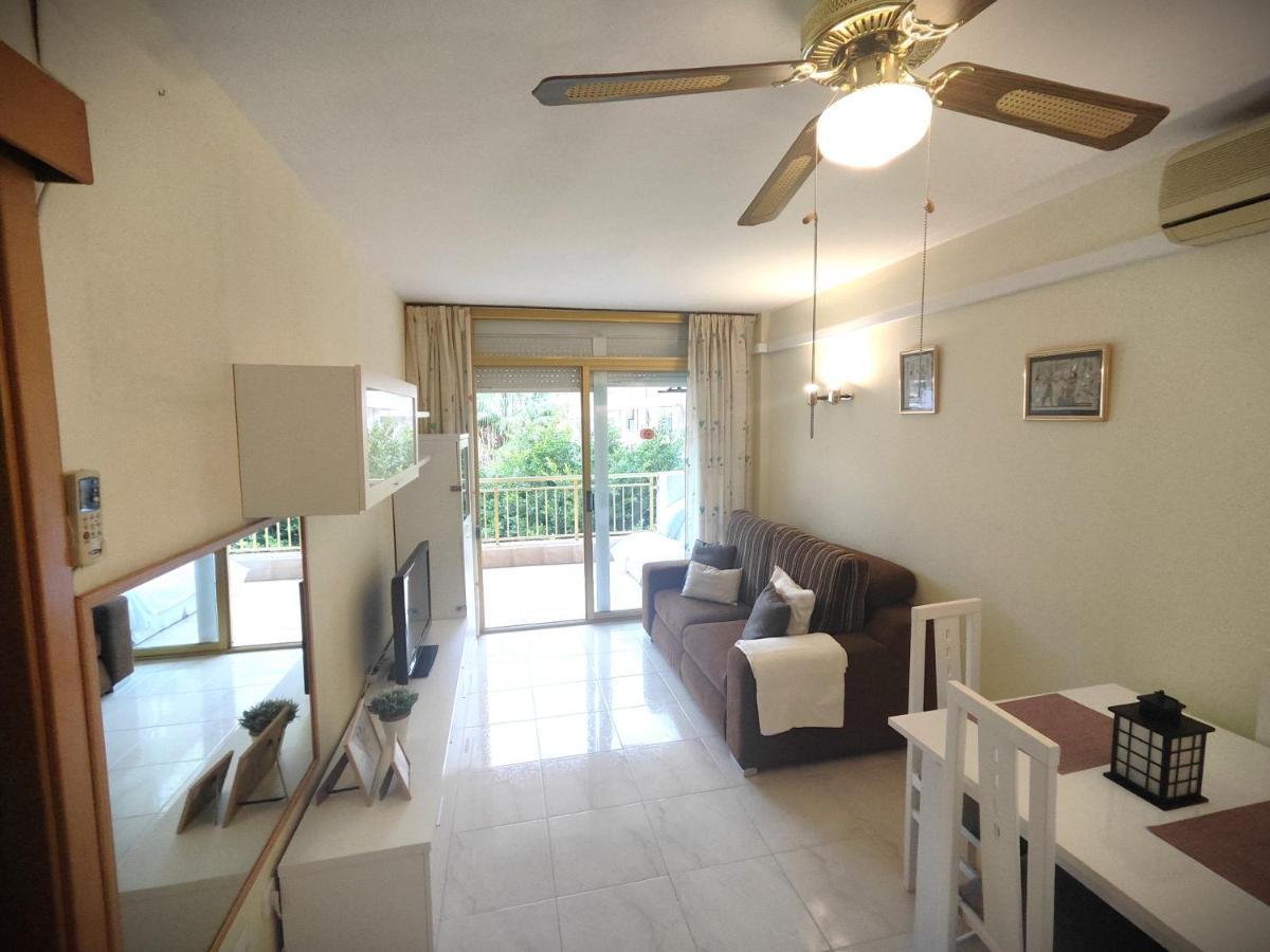 Luminoso Apartamento En Salou Con Terraza Y Parque Infantil Ideal Familias Eksteriør billede