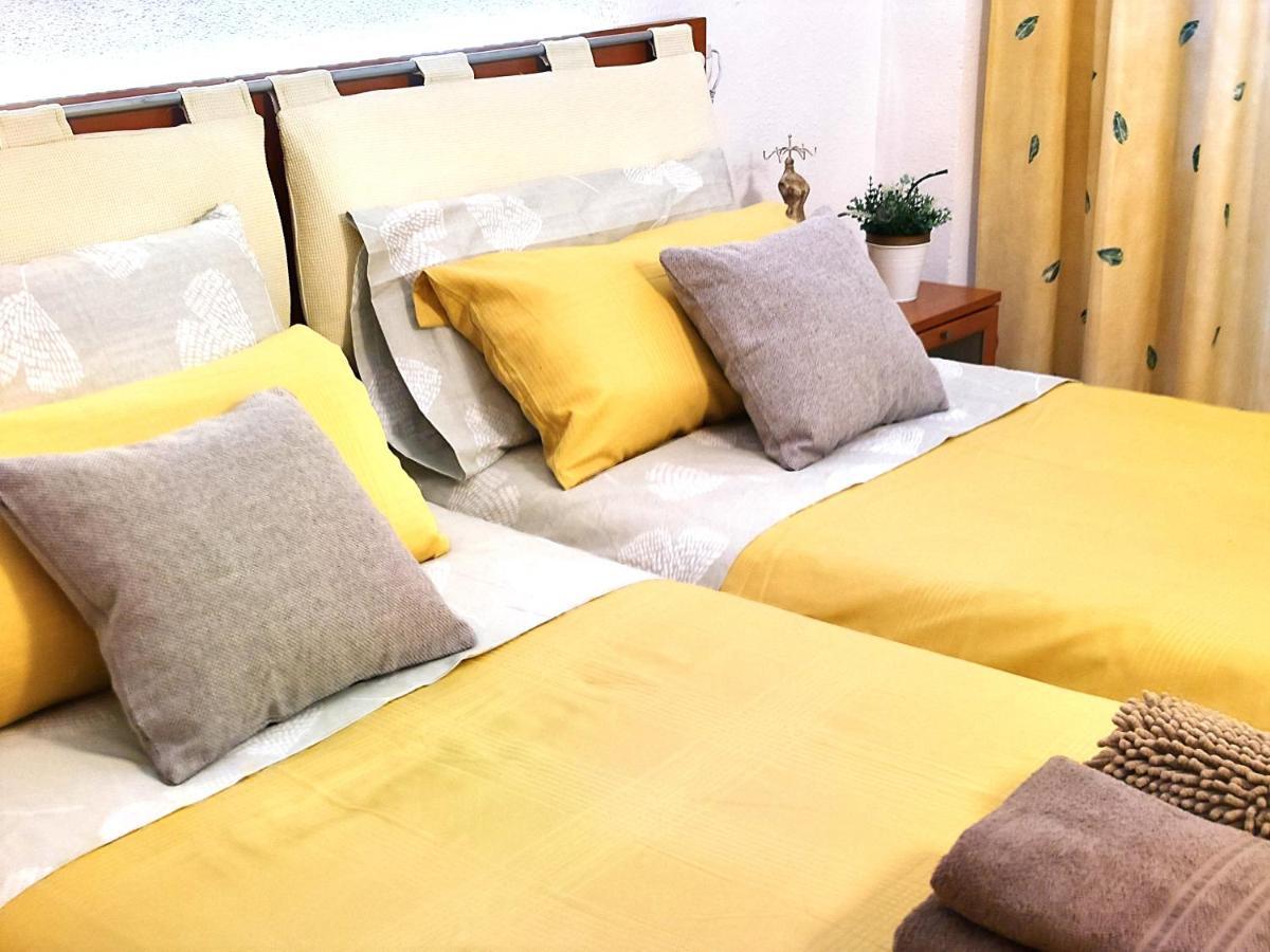 Luminoso Apartamento En Salou Con Terraza Y Parque Infantil Ideal Familias Eksteriør billede