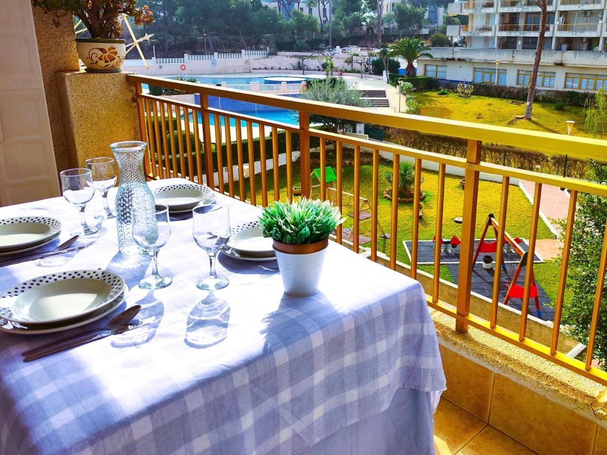 Luminoso Apartamento En Salou Con Terraza Y Parque Infantil Ideal Familias Eksteriør billede