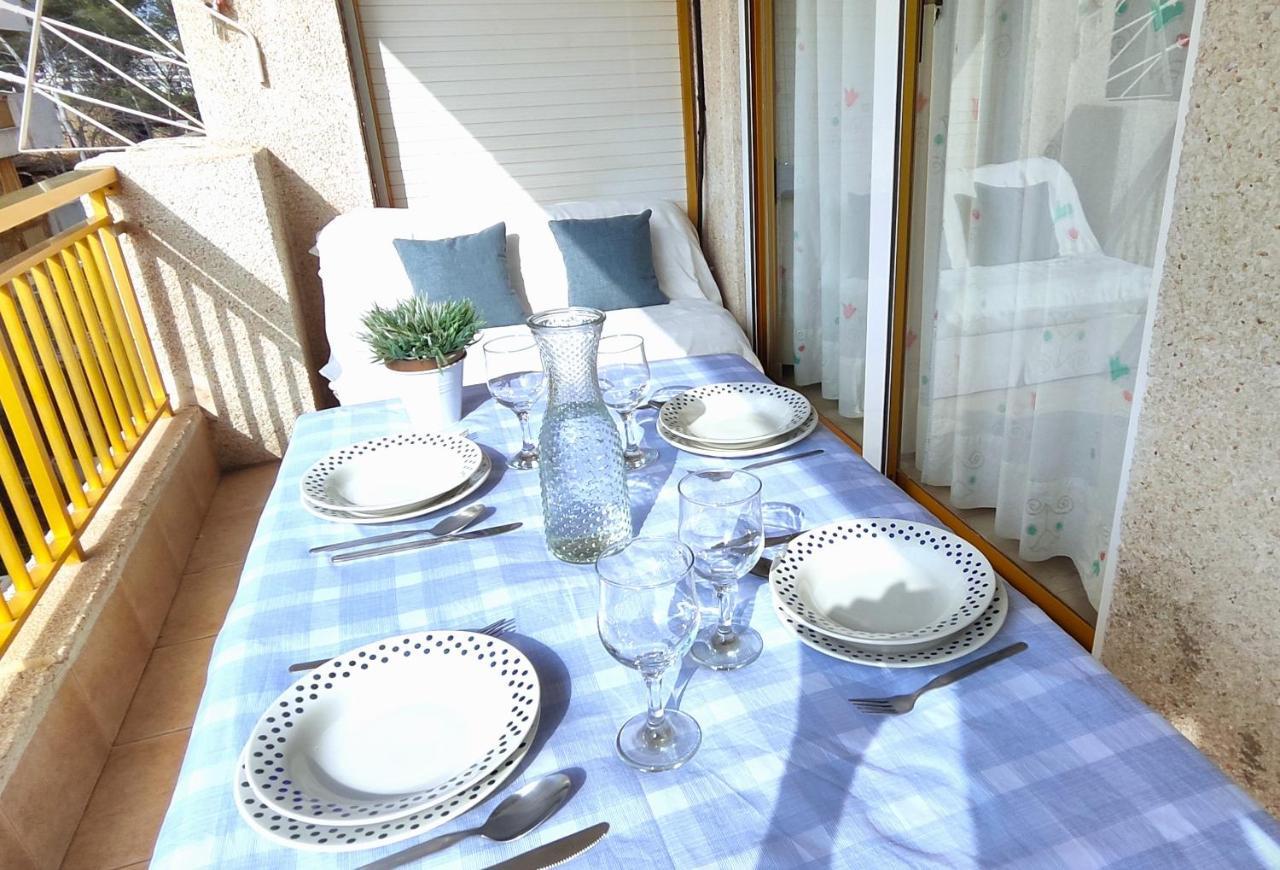 Luminoso Apartamento En Salou Con Terraza Y Parque Infantil Ideal Familias Eksteriør billede