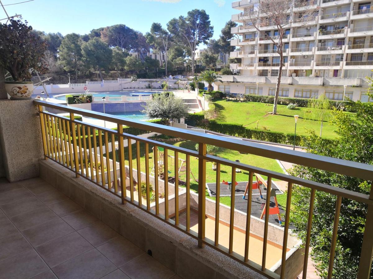 Luminoso Apartamento En Salou Con Terraza Y Parque Infantil Ideal Familias Eksteriør billede