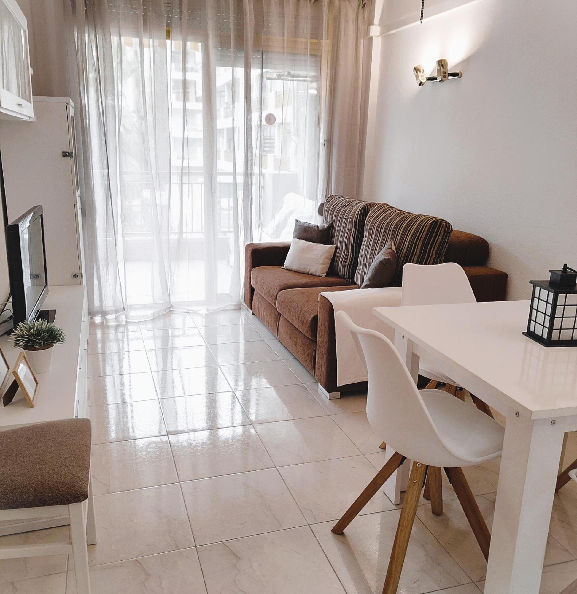 Luminoso Apartamento En Salou Con Terraza Y Parque Infantil Ideal Familias Eksteriør billede